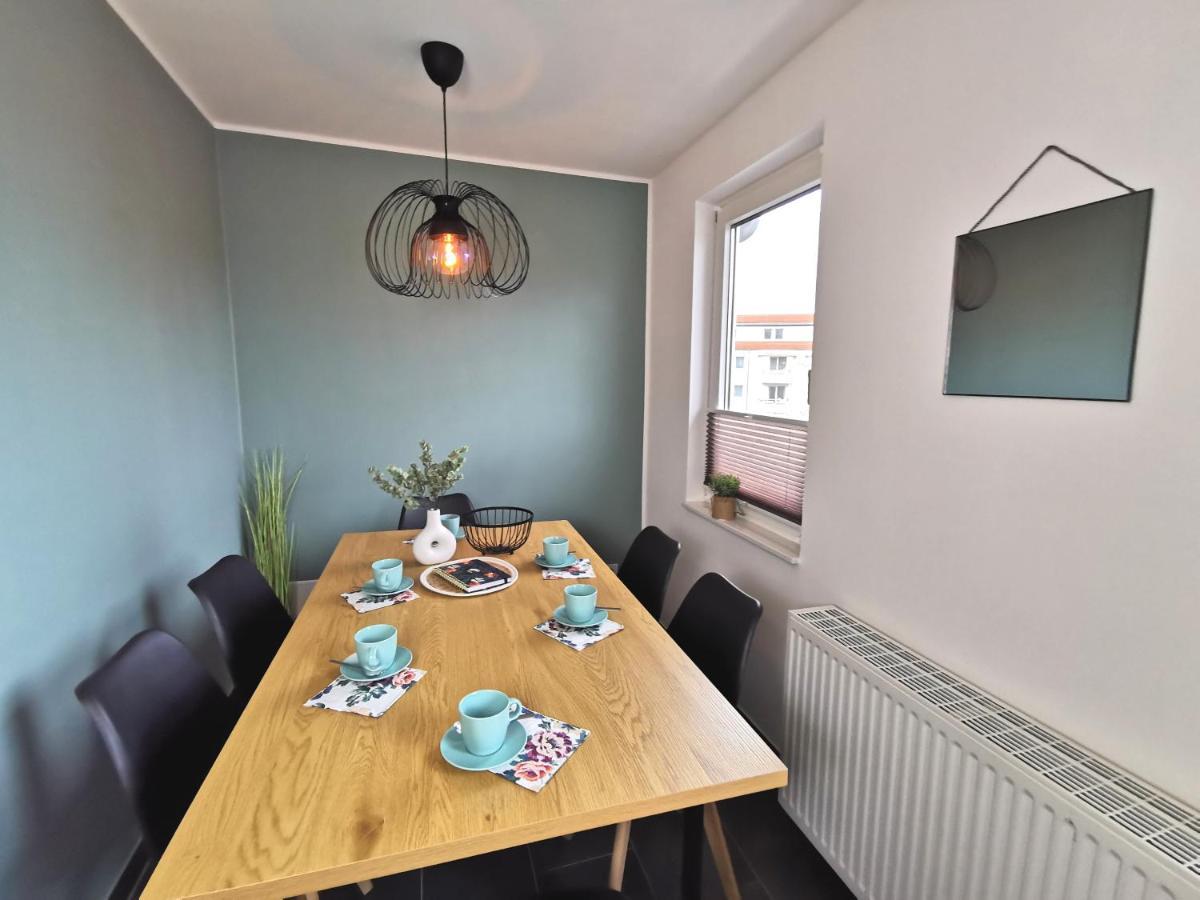 Bohnapartments Suedpark - Naehe Steigerwaldstadion - Gratis Parkplatz - Wlan - Vollausstattung Erfurt Extérieur photo