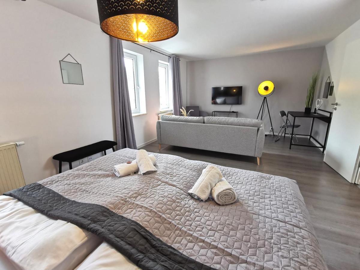 Bohnapartments Suedpark - Naehe Steigerwaldstadion - Gratis Parkplatz - Wlan - Vollausstattung Erfurt Extérieur photo